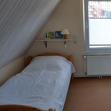 Linke * Fuhlendorf (Mecklenburg-Vorpommern)